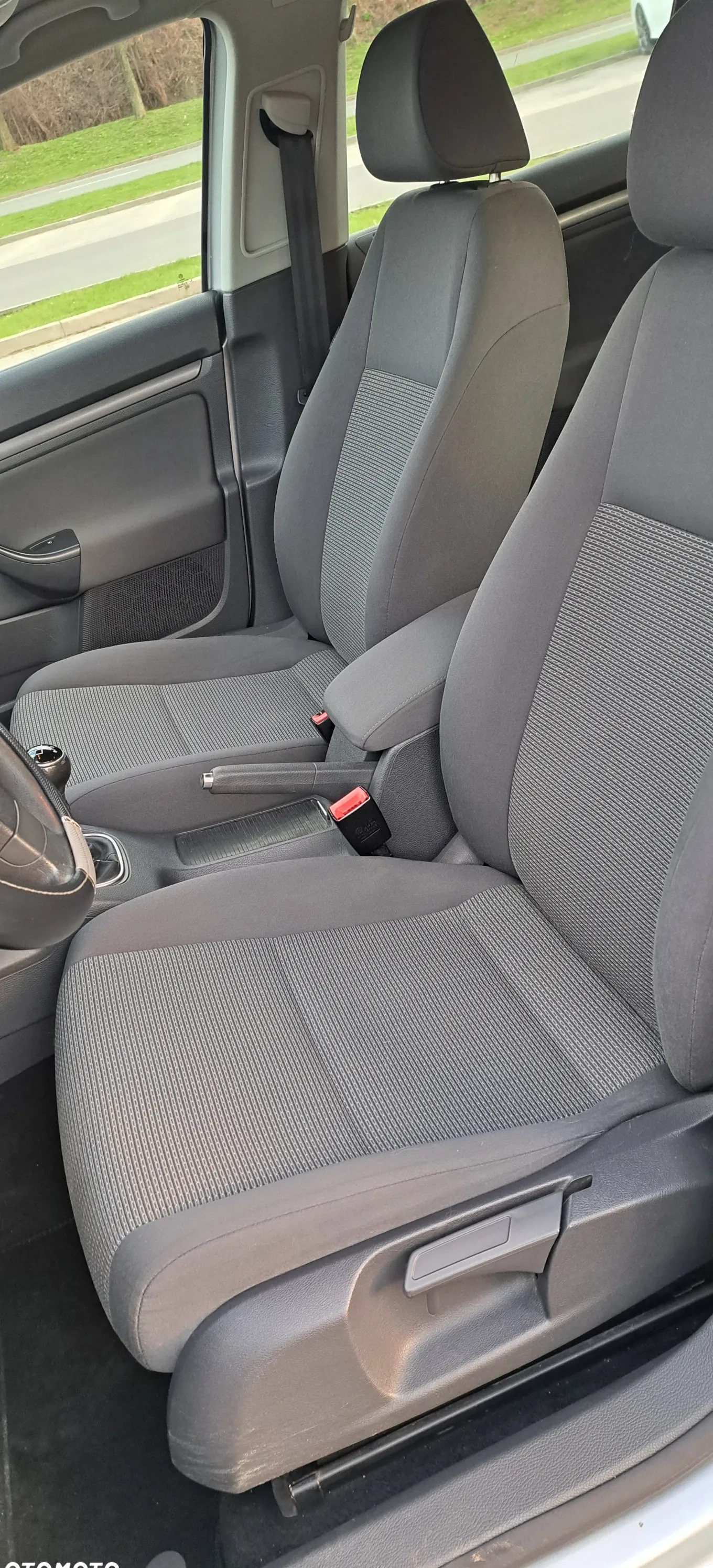 Volkswagen Golf cena 14000 przebieg: 320000, rok produkcji 2009 z Wrocław małe 11